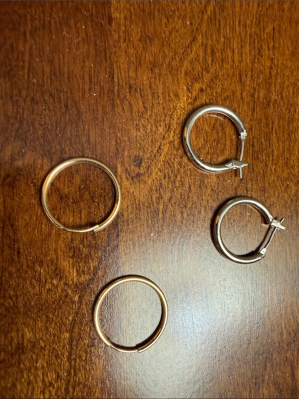2 sets /silver and gold small hoop earrings